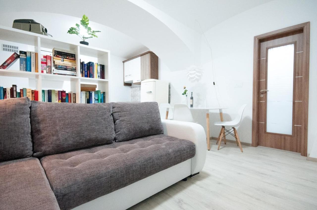 The Maze Apartment Liubliana Exterior foto