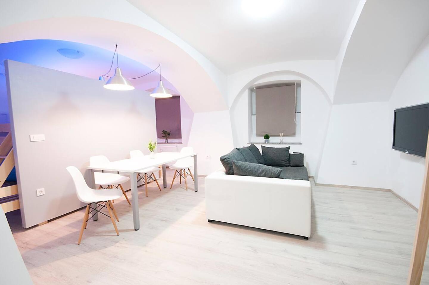 The Maze Apartment Liubliana Quarto foto